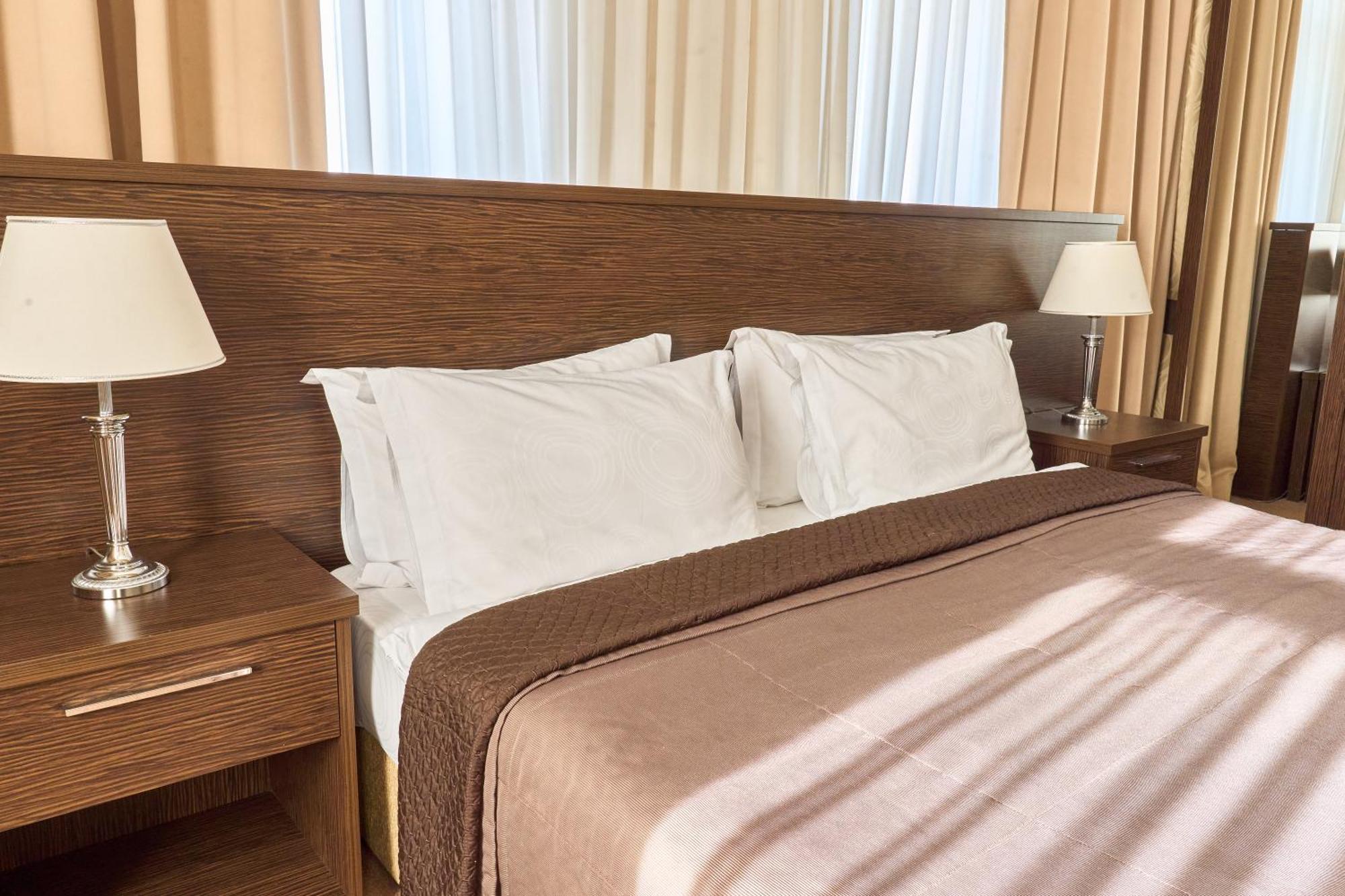 שימקנט Kainar Hotel מראה חיצוני תמונה