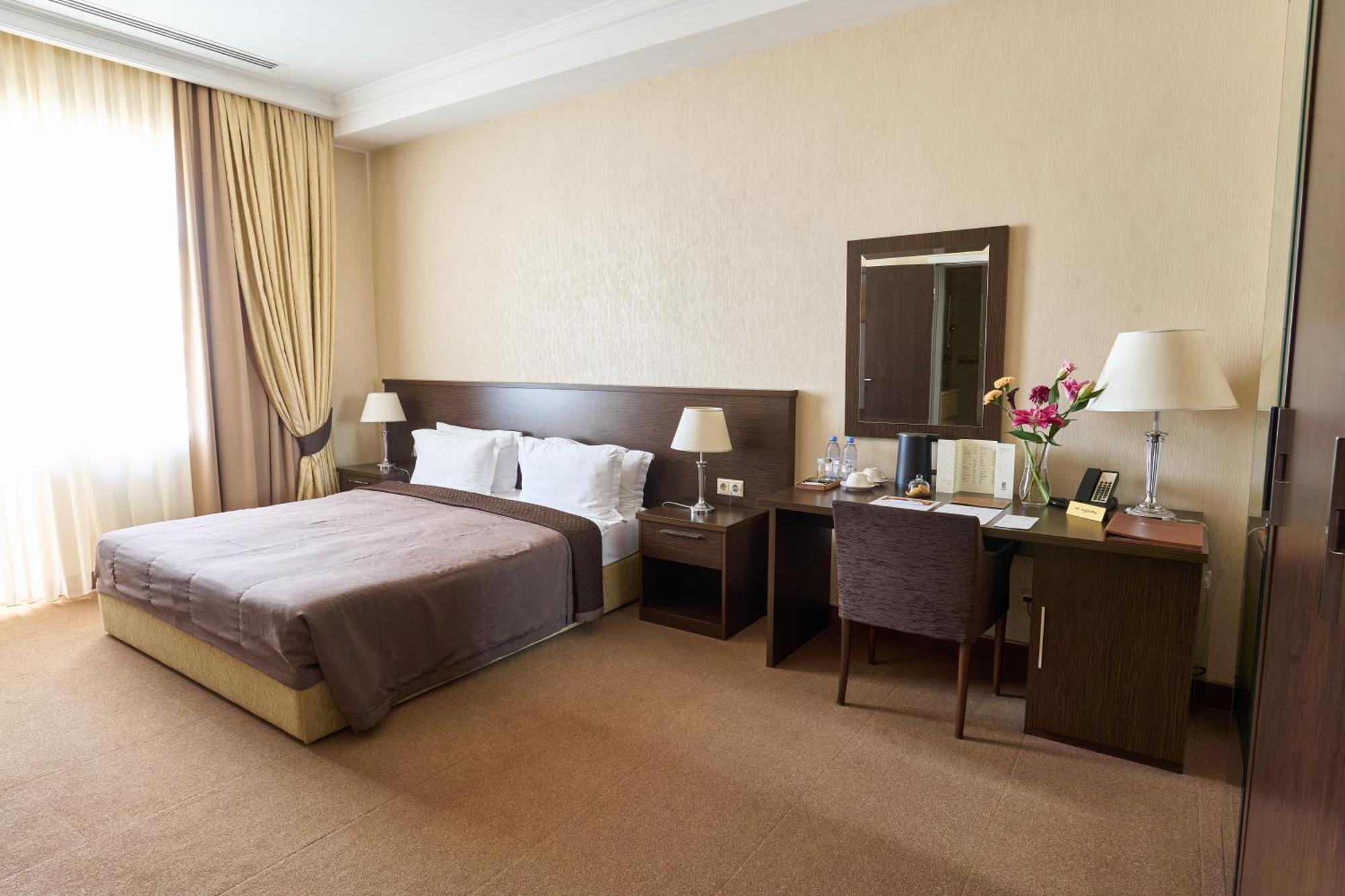 שימקנט Kainar Hotel מראה חיצוני תמונה