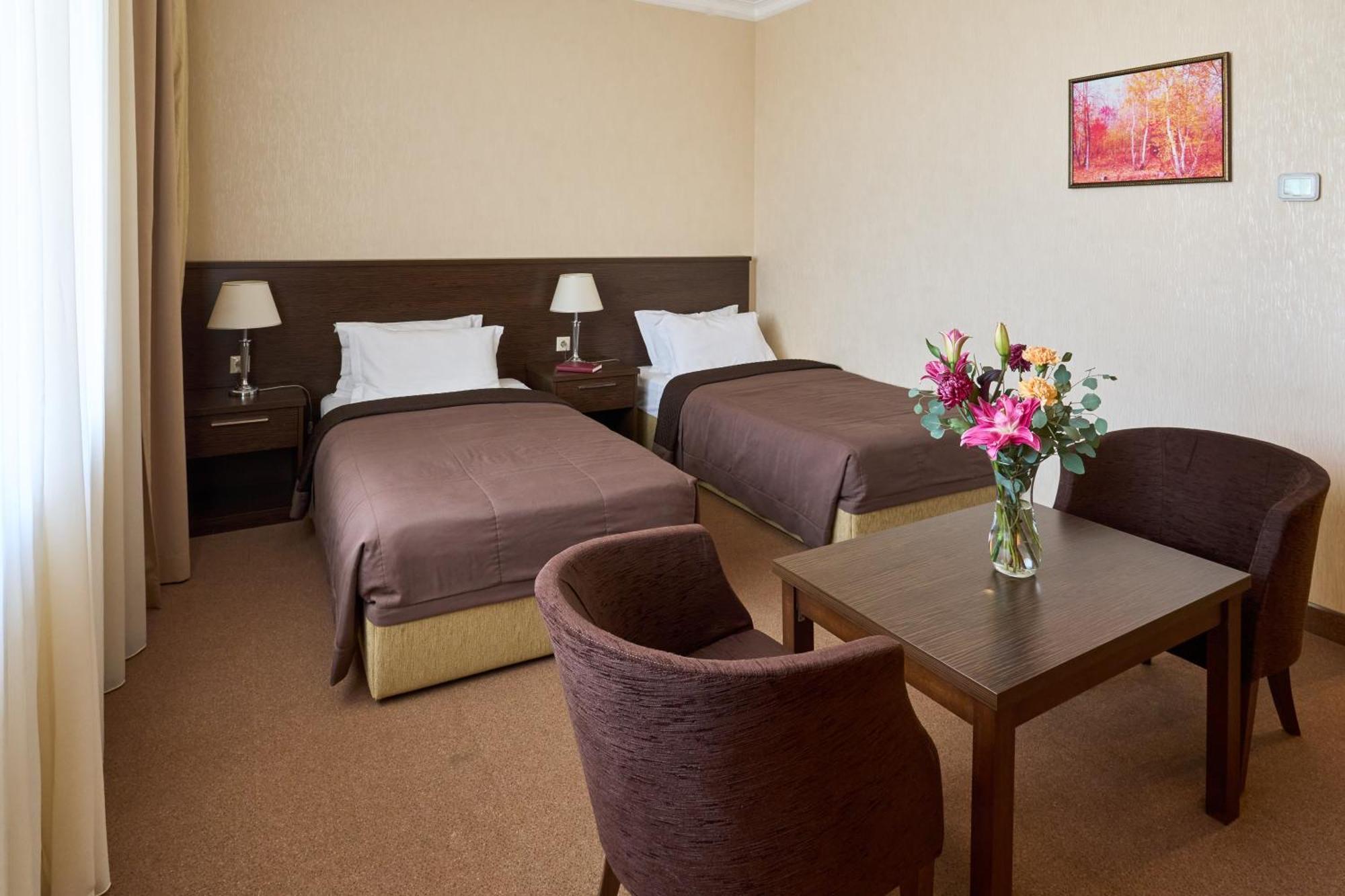 שימקנט Kainar Hotel מראה חיצוני תמונה