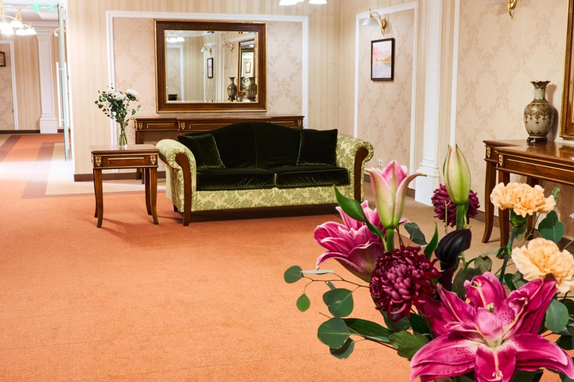שימקנט Kainar Hotel מראה חיצוני תמונה